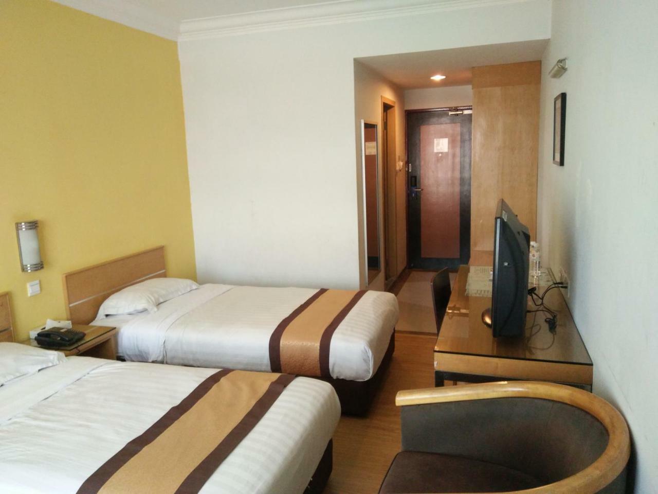 Tang Dynasty Lodge Tuaran Eksteriør bilde